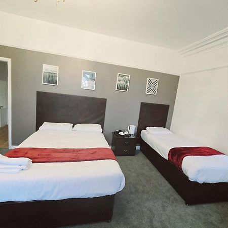 Kingswood Hotel Мейденхед Экстерьер фото