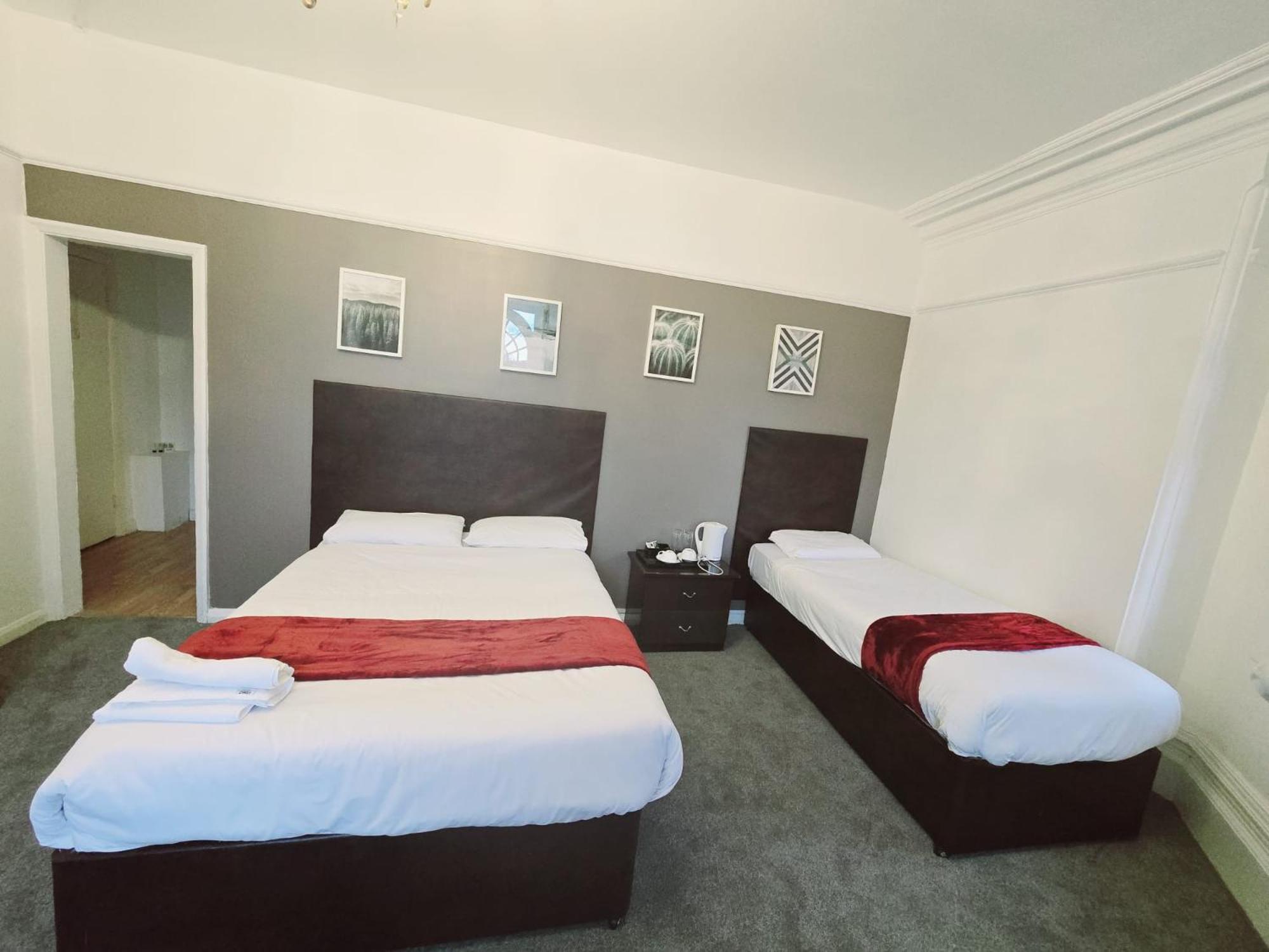 Kingswood Hotel Мейденхед Экстерьер фото